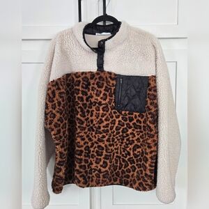 Sherpa Leopard print pullover sz 2X EUC